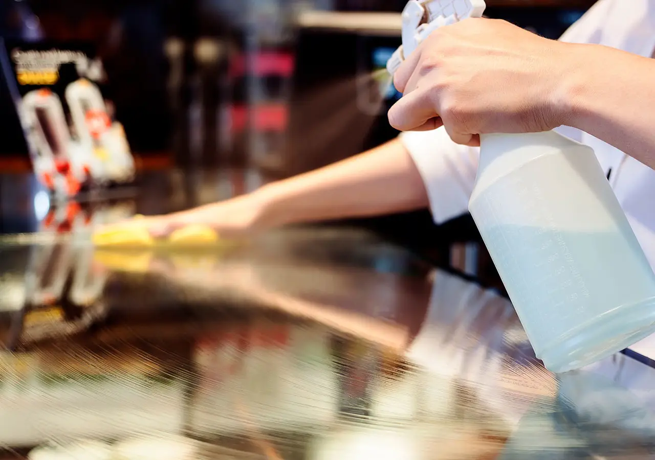 Hai mai sentito parlare di alcool saponato? Ecco come si prepara: attenzione a dosi e consigli