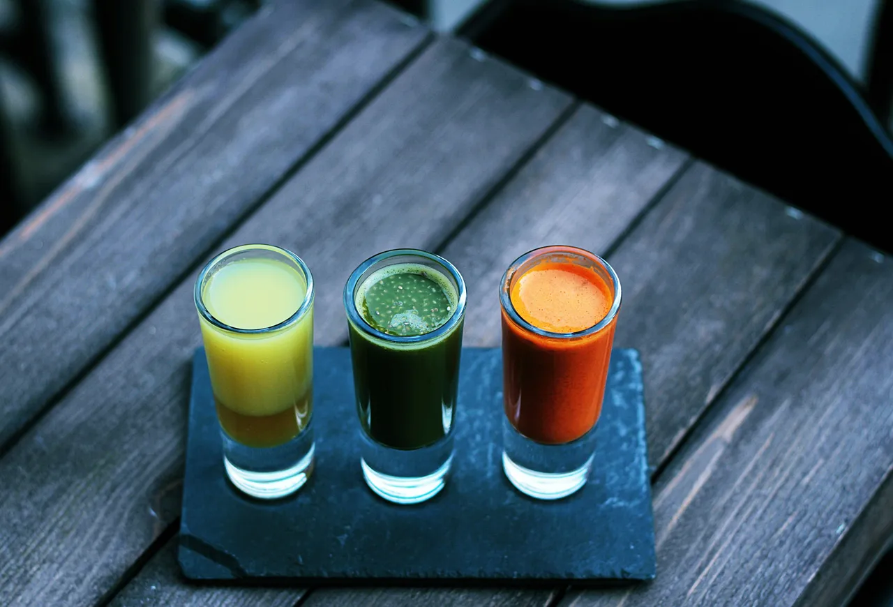 Il drink serale consigliato dai nutrizionisti per addormentarsi prima